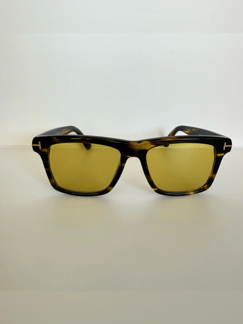 NEW!!! Tom Ford men sunglasses Buckley 02 TF906 55E Authentic